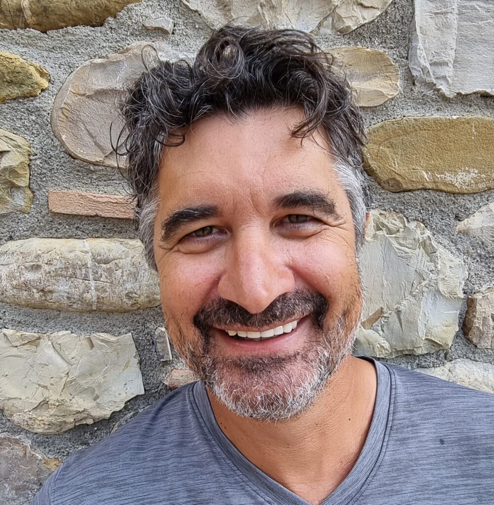 paolo happy headshot