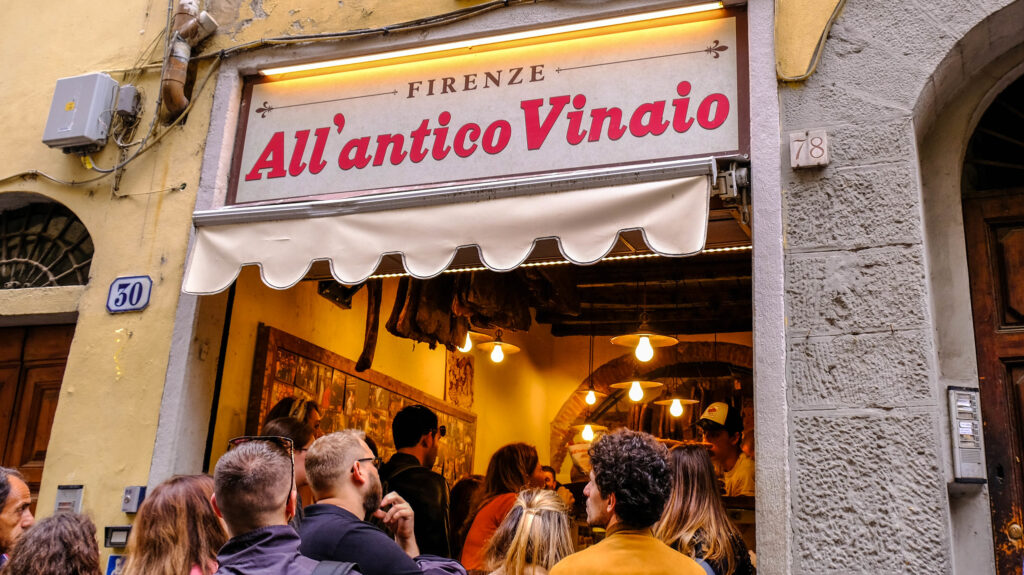 Outside All’antico Vinaio in Florence