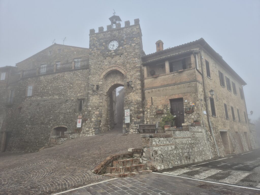 Allerona on a misty fall morning